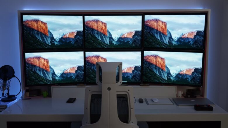 Undeniable Advantages of a 6 Monitor Setup - 2024 Guide - Emlii