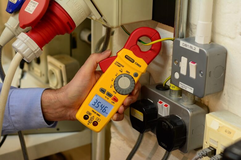 How To Stop Electricity Leaks From Electronic Devices Emlii