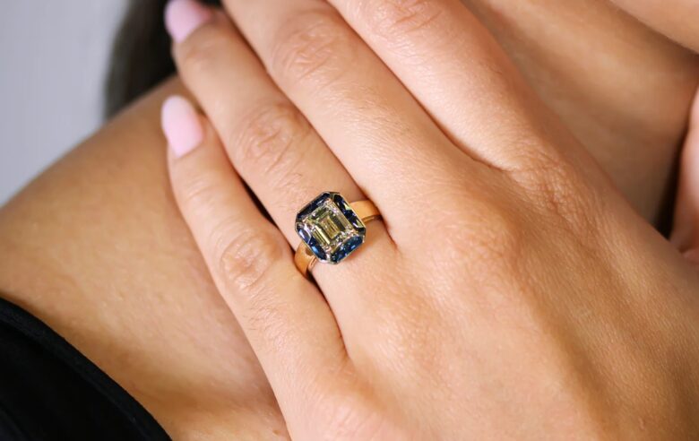 Emerald Cut Diamond Ring